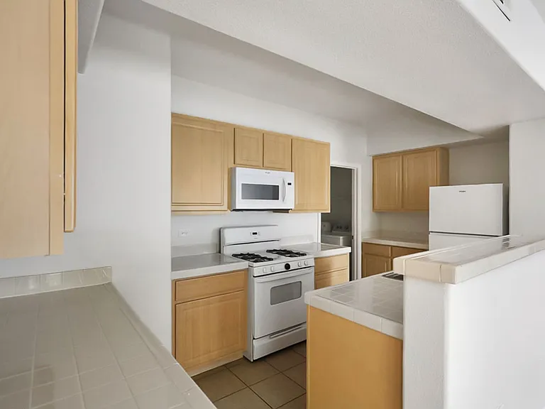 8250 N Grand Canyon Dr #1137-20 — Photo 12