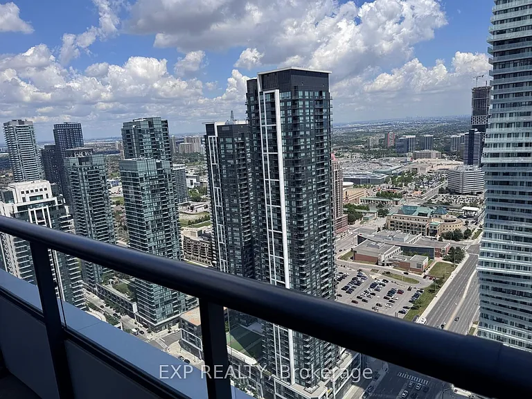 448 Burnhamthorpe Rd W #4407 — Photo 3