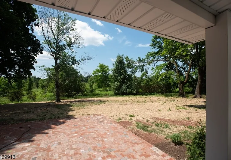 230 Skillmans Ln — Photo 23