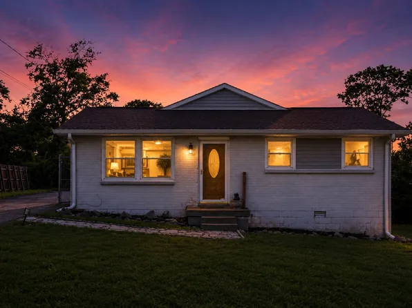 106 River Rd, Hendersonville, TN 37075