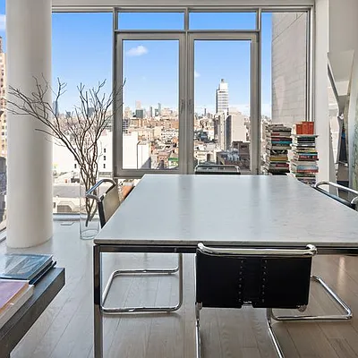 Sold by R New York | media 1