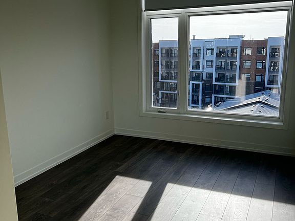 3rd image of 135 Canon Jackson Dr #606