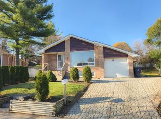 2 Windover Dr, Toronto, ON M1G1P2