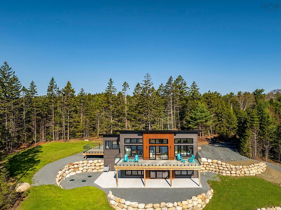 1st image of 125 Indian Path Rd