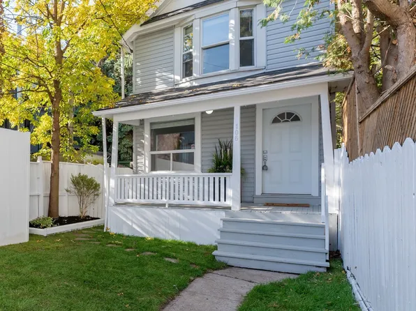 106 Willow Ave, Toronto, ON M4E 3K3