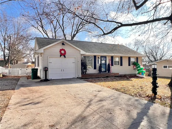 607 S Park St, Creston, IA 50801