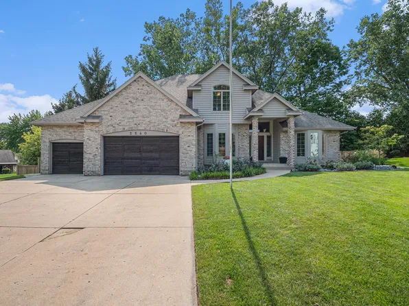 2540 Ridgecroft Ave SE, Grand Rapids, MI 49546