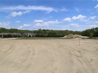 61 Harris Rd, Smithfield, RI 02917