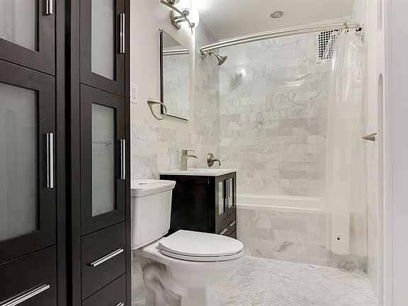 3rd image of 530 W 236th St APT 1N