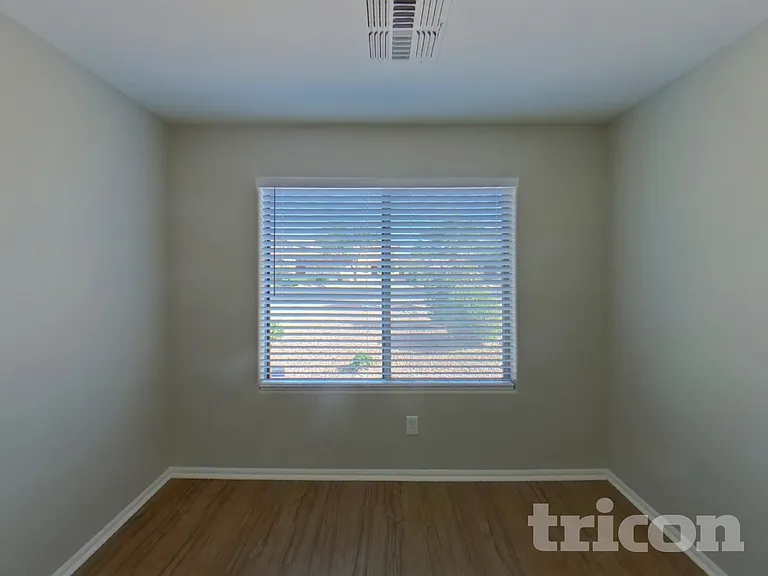 40907 W Robbins Dr — Photo 9