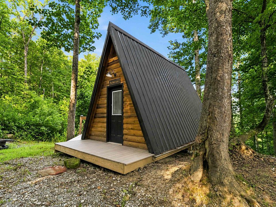 1st image of 2 Forest Ln #4005