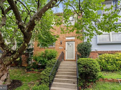 6033 Hydrangea Dr, Alexandria, VA, 22310
