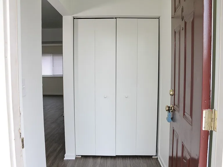 Gardenwood Apartments — Photo 56