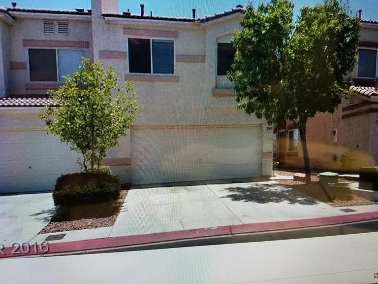 3367 Sparrow Heights Ave — Photo 2