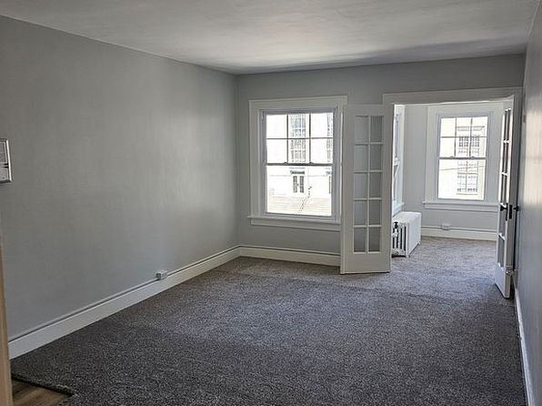 225 W William St