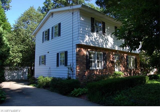 1st image of 3082 Englewood Dr