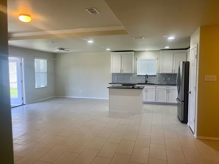 704 Rivers Creek Ln — Photo 26