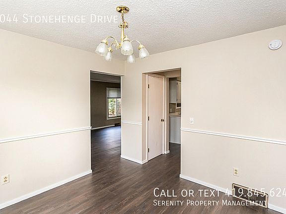 4th image of 4044 Stonehenge Dr
