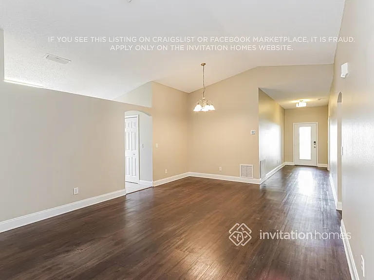 2257 Deercroft Dr — Photo 4