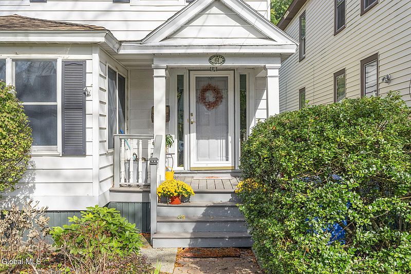 2nd image of 61 Ryckman Avenue