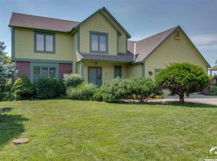 805 Wheaton Dr, Lawrence, KS 66049
