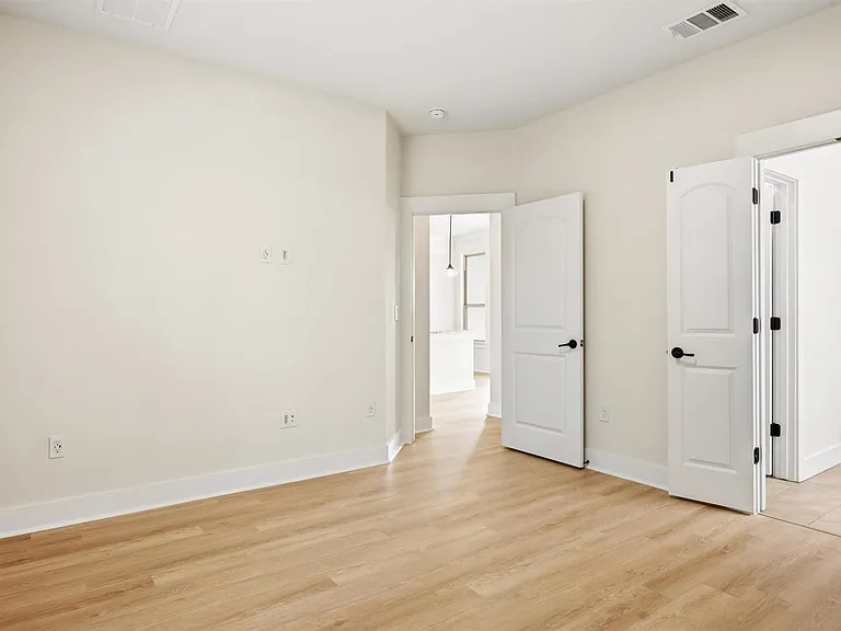 9507 McKnight Loop — Photo 18