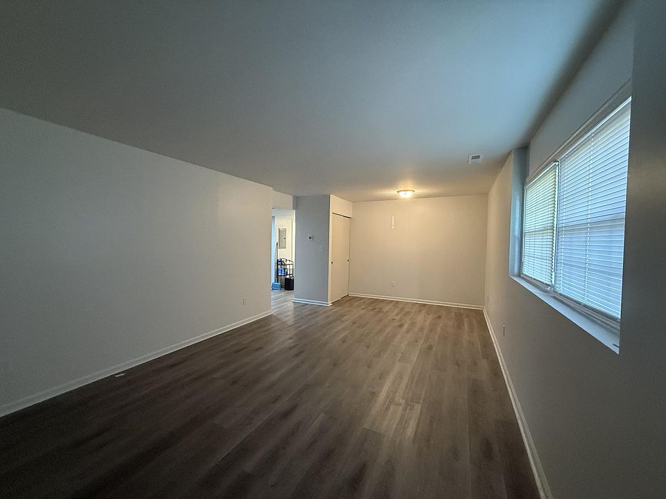 1st image of 3517 Normandy Ln APT 49