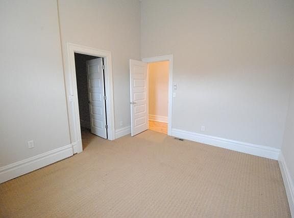 4th image of 1814 Sidney St