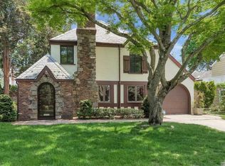 80 Strathmore Rd, Manhasset, NY 11030