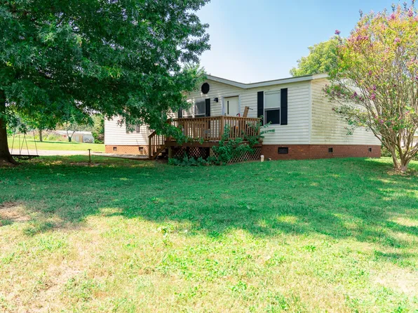 1215 Harbin Ct, Bessemer City, NC 28016