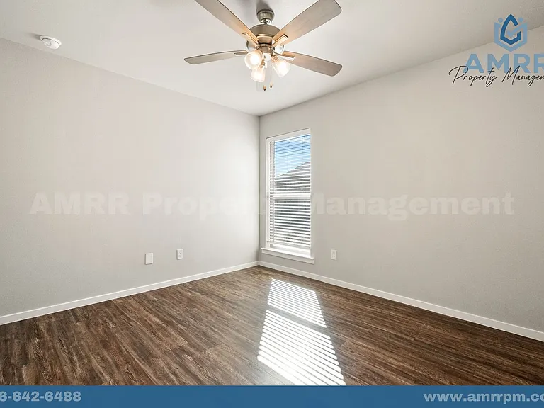 1916 Kirksey Ave — Photo 8