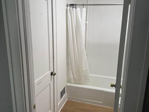 5th image of 927 S 22nd St