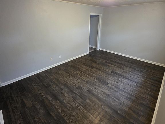2nd image of 9110 Woodford Dr