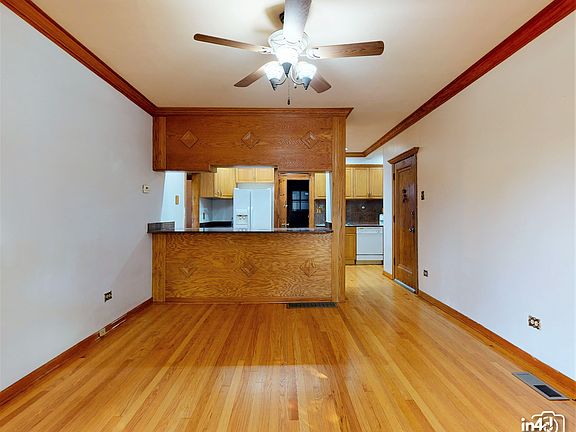 3rd image of 2855 N Long Ave #1