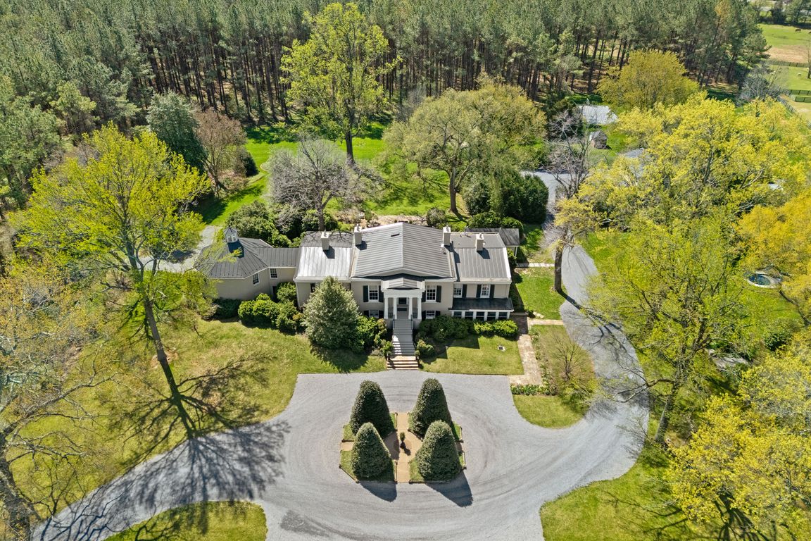 next background image