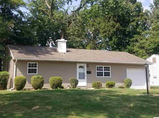 1718 Center Granview Dr, Quincy, IL 62301