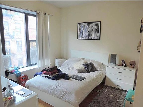 5th image of 162 Orchard St APT 3A