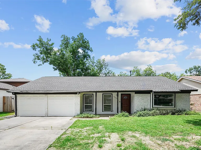 9626 Vilven Ln — Photo 1