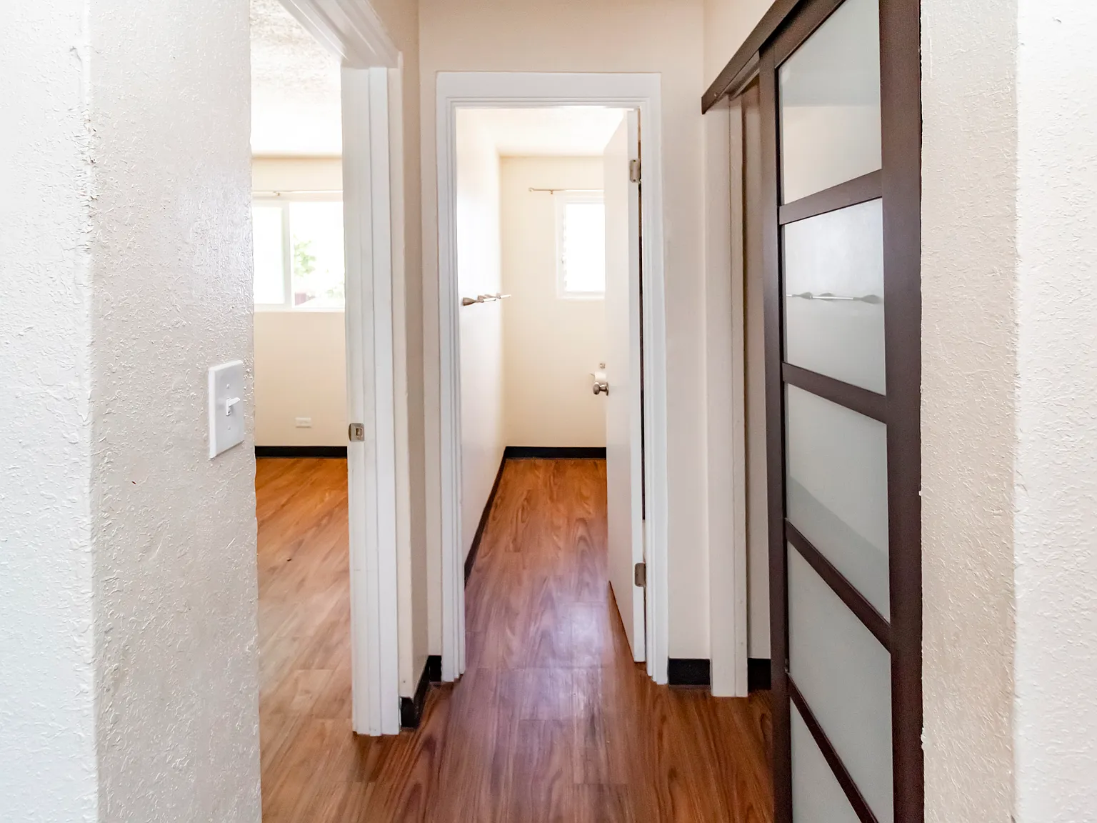 1 bed, 400 sqft, $1,650 — Photo 4