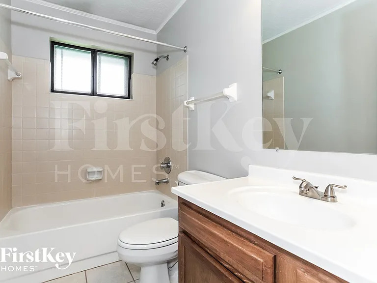 3938 Schroeder Dr — Photo 10