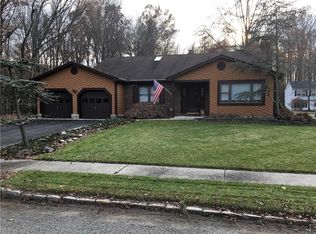 11 Sunny Ter, North Brunswick, NJ 08902