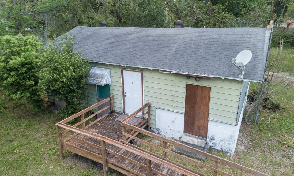 1st image of 1508 E 98th Ave