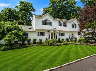 14 Locust Street, Lake Ronkonkoma, NY 11779