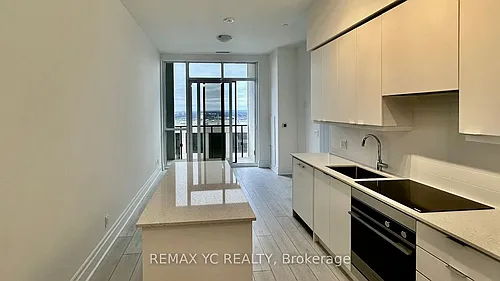 30 Elm Dr W Photo 1