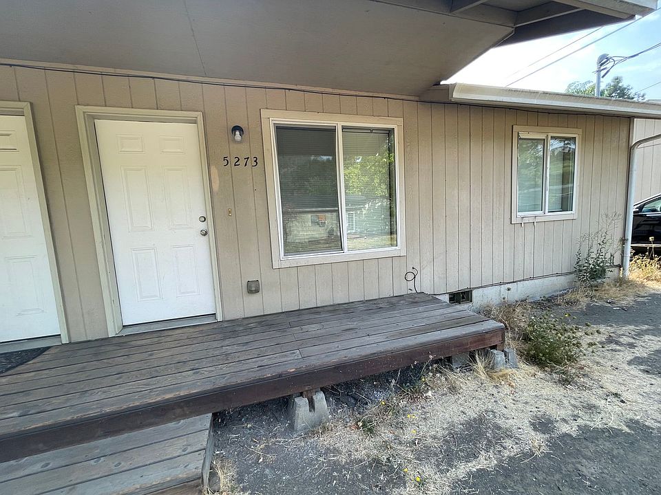1st image of 5273 NE Stephens St