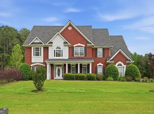 100 Saint Clair Ct, Fayetteville, GA 30214
