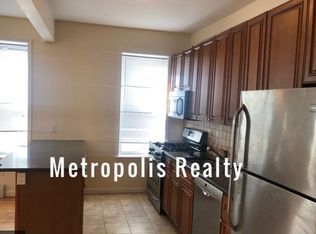 23-46 28th St #3, Astoria, NY 11105