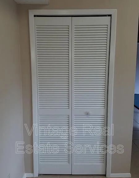 1904 Firethorn Ct — Photo 13