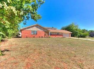 990 S Post Rd, Guthrie, OK 73044