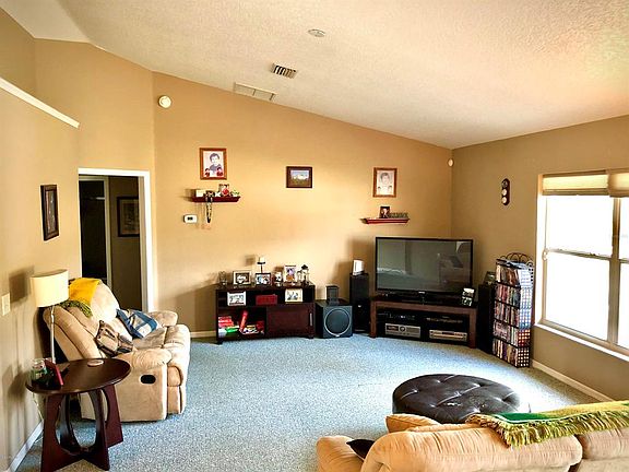 3rd image of 473 Marion Oaks Mnr